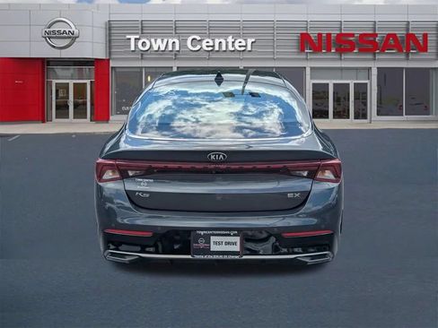 Used 2021 Kia K5 EX FWD image 6