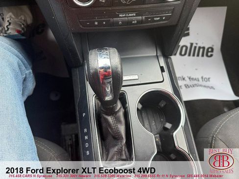 Used 2018 Ford Explorer XLT image 15