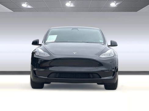 Used 2022 Tesla Model Y Performance AWD/4WD image 6