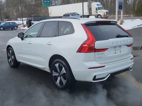 Used 2025 Volvo XC60 T8 Plus w/ Protection Package Premier image 27