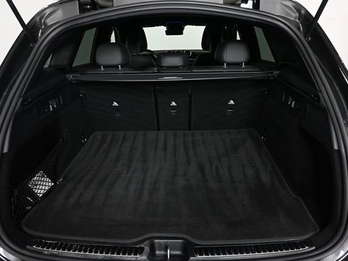 Used 2024 Mercedes-Benz GLC 300 image 28