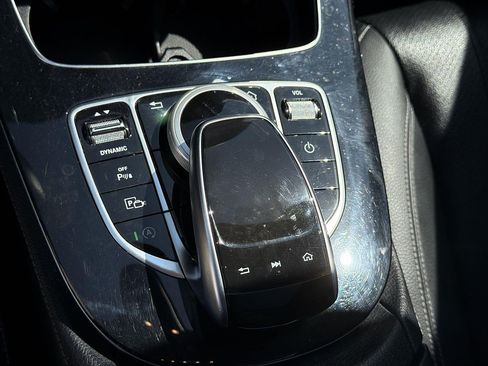 Used 2018 Mercedes-Benz E 300 image 40