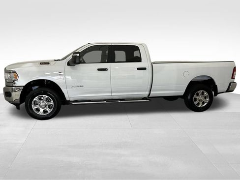 Used 2024 RAM 3500 Big Horn AWD/4WD image 2