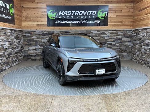 New 2025 Chevrolet Blazer EV RS image 2