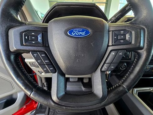 Used 2019 Ford F150 XLT w/ Equipment Group 302A Luxury AWD/4WD image 14