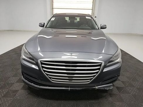 Used 2015 Hyundai Genesis 3.8 RWD image 3