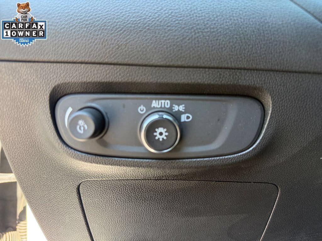 Used 2024 Buick Encore GX Sport Touring AWD/4WD image 31