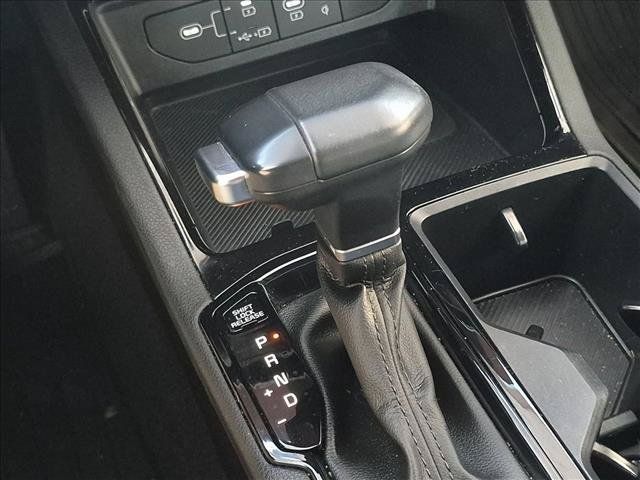 Used 2025 Kia K5 GT-Line FWD image 13