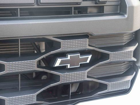 Used 2022 Chevrolet Silverado 1500 Custom RWD image 13