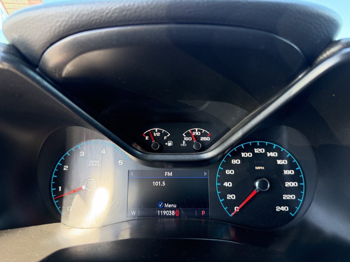 Used 2020 GMC Canyon SLE w/ Driver Alert Package AWD/4WD image 16