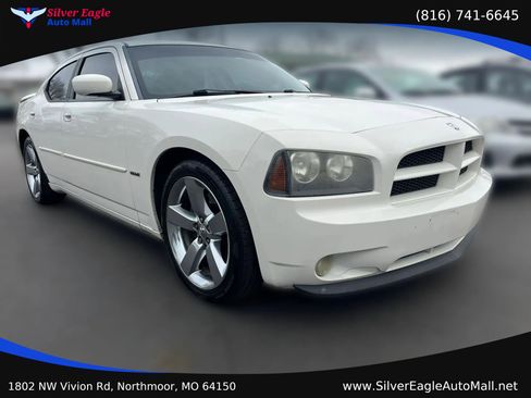 Used 2009 Dodge Charger R/T RWD image 2