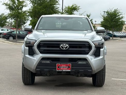 Certified 2024 Toyota Tacoma SR5 image 2