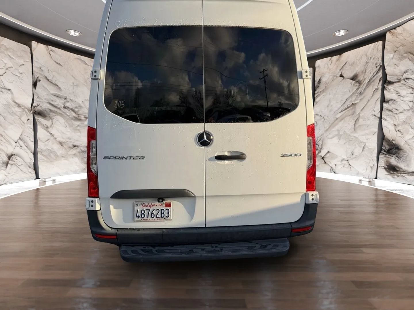 Used 2020 Mercedes-Benz Sprinter 2500 image 7