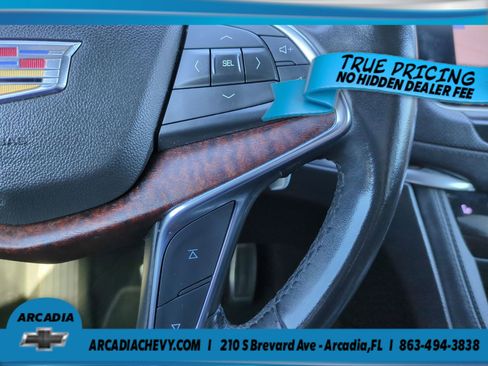 Certified 2020 Cadillac XT5 Sportv w/ LPO, Floor Liner Package AWD/4WD image 26