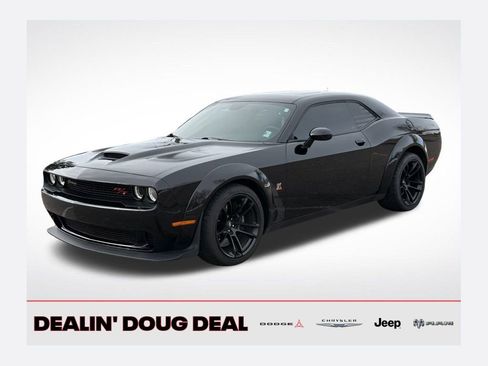 Used 2023 Dodge Challenger R/T Scat Pack image 1