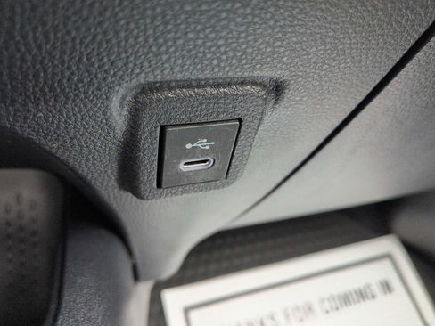 Used 2024 Toyota Corolla LE FWD image 21