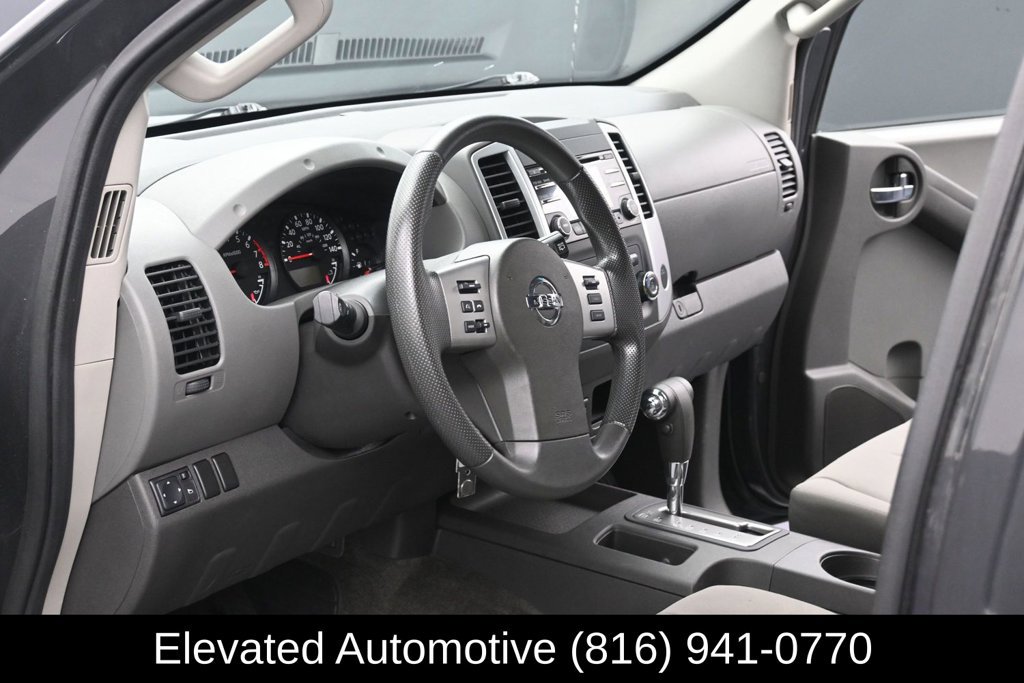 Used 2014 Nissan Xterra S w/ Value Package AWD/4WD image 7
