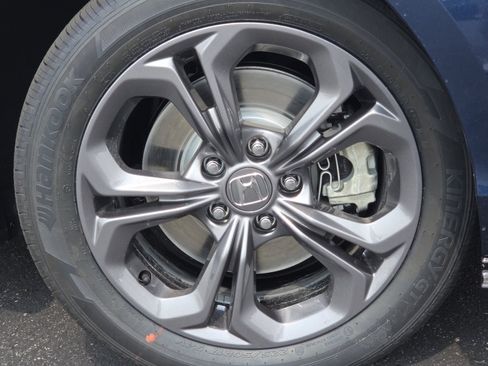 New 2026 Honda Accord EX-L image 11
