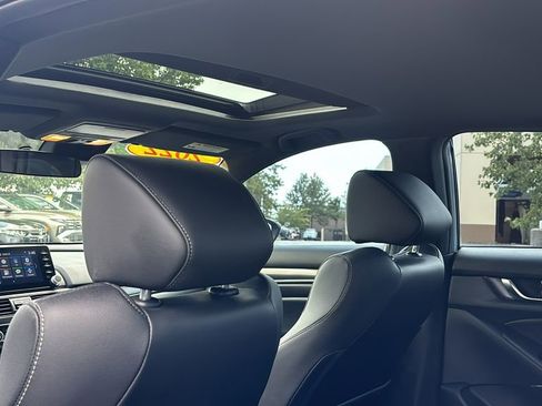 Used 2022 Honda Accord Sport image 33