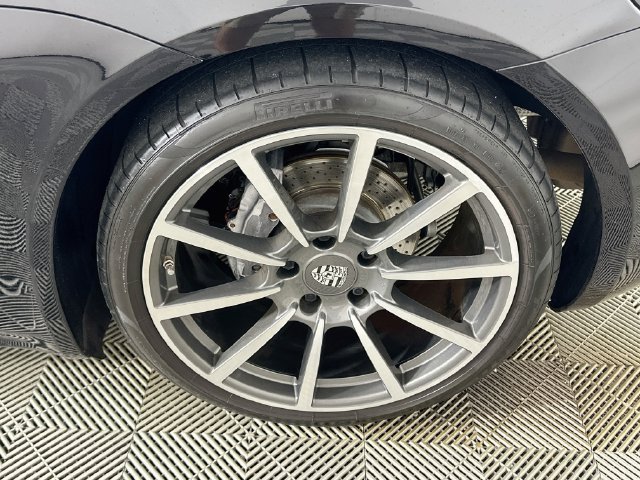 Used 2018 Porsche 718 Cayman RWD image 21