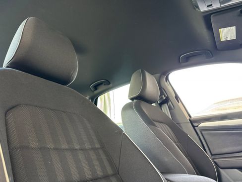 Used 2024 Volkswagen Jetta Sport image 25