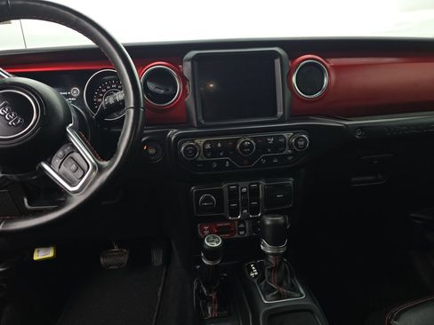 Used 2022 Jeep Wrangler Unlimited Rubicon w/ Xtreme Recon 35" Tire Package image 13