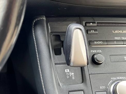 Used 2017 Lexus CT 200h FWD image 25