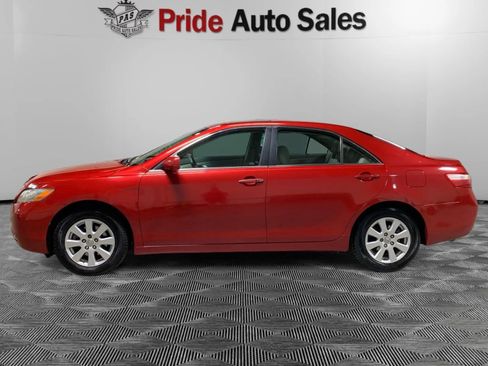 Used 2009 Toyota Camry XLE FWD image 4