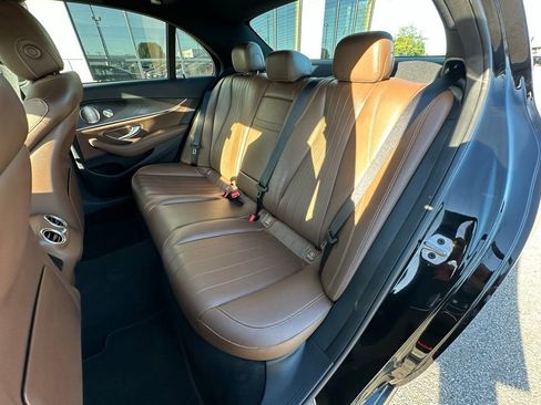 Used 2023 Mercedes-Benz E 350 Sedan image 23