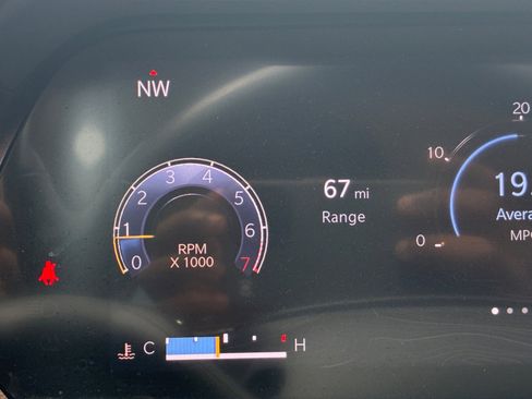 Used 2022 Jeep Grand Cherokee L Limited w/ Luxury Tech Group II image 20