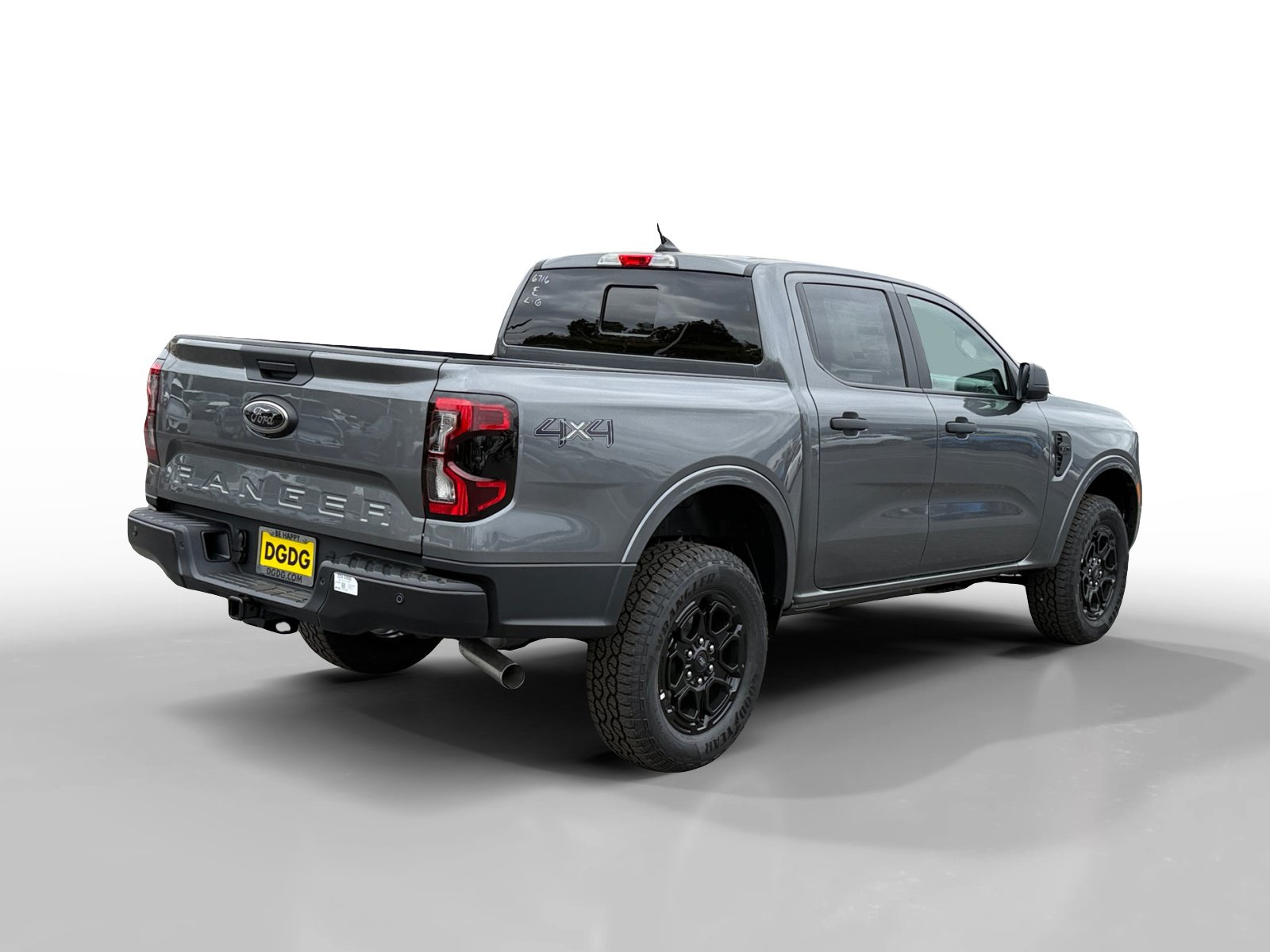 New 2026 Ford Ranger XLT w/ Black Appearance Package AWD/4WD image 5