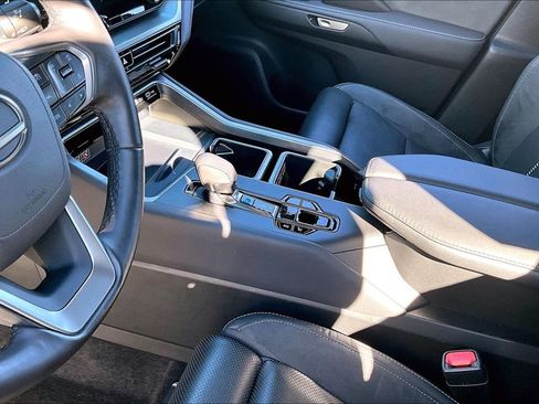 Used 2024 Lexus TX 350 AWD image 17