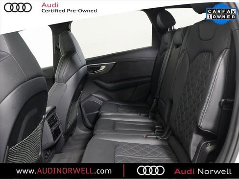 Certified 2024 Audi SQ7 Prestige image 30