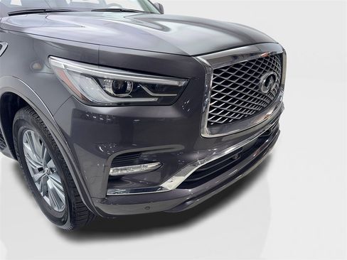 Used 2024 INFINITI QX80 Luxe image 17