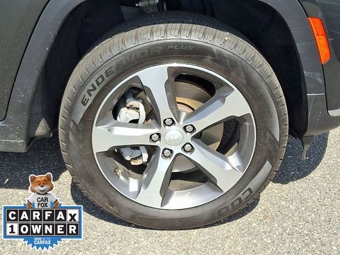 Used 2023 Jeep Grand Cherokee L Limited image 8