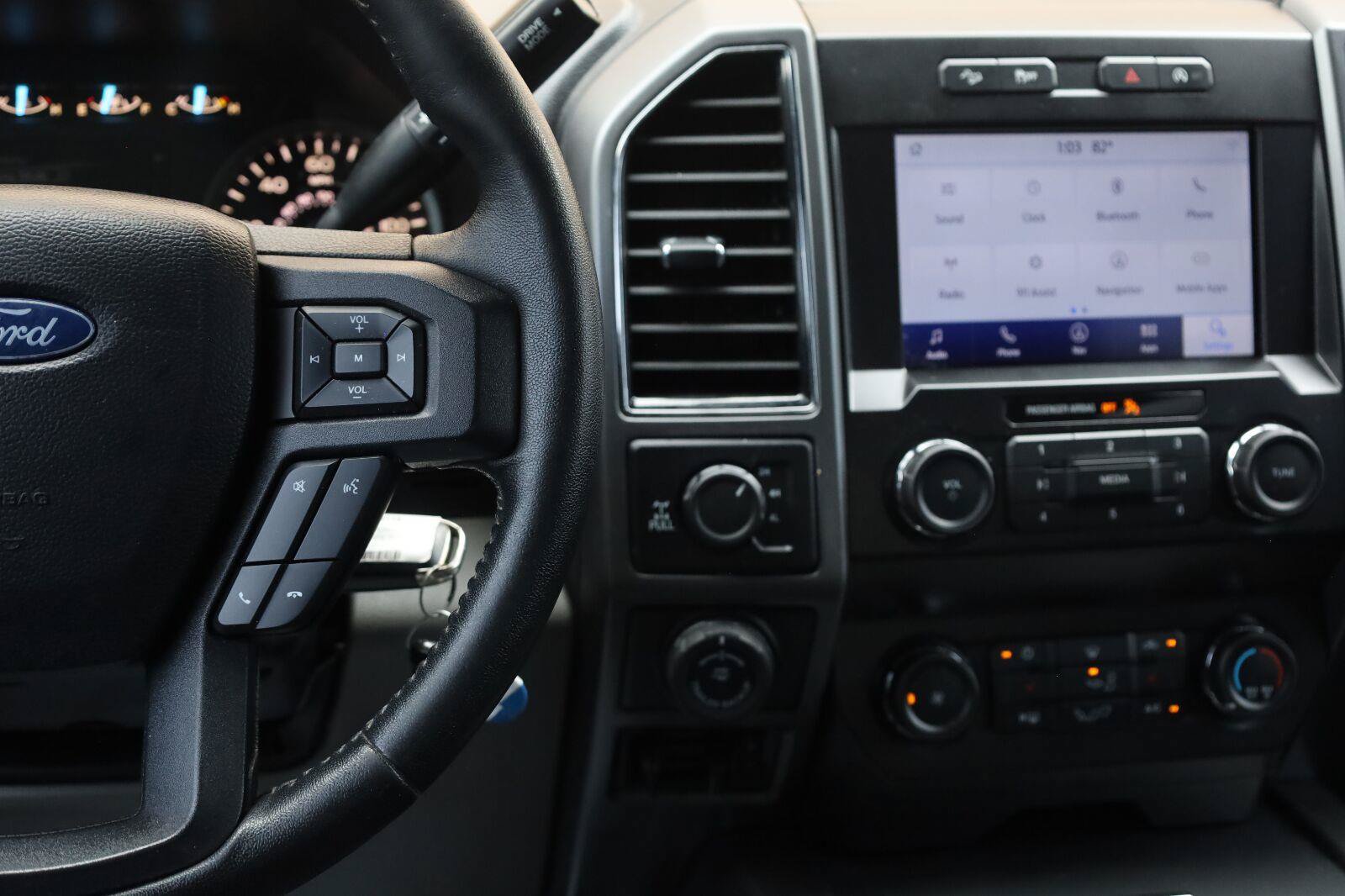 Used 2019 Ford F150 XLT w/ Equipment Group 302A Luxury AWD/4WD image 31