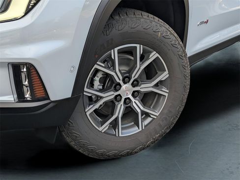 New 2026 GMC Acadia AT4 w/ Super Cruise Package image 2