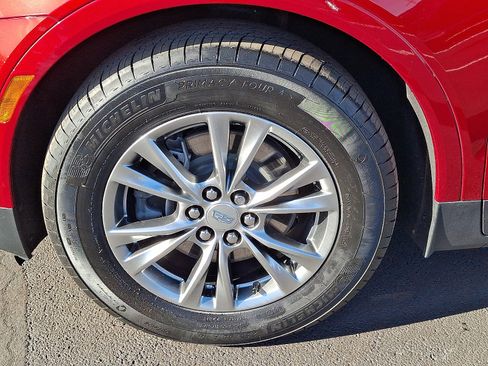 Certified 2023 Cadillac XT5 Premium Luxury image 10