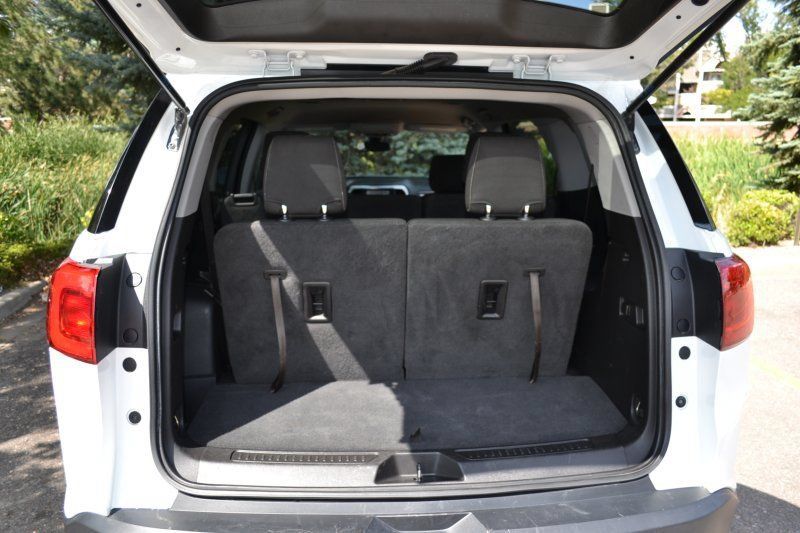 Used 2019 GMC Acadia SLE AWD/4WD image 35
