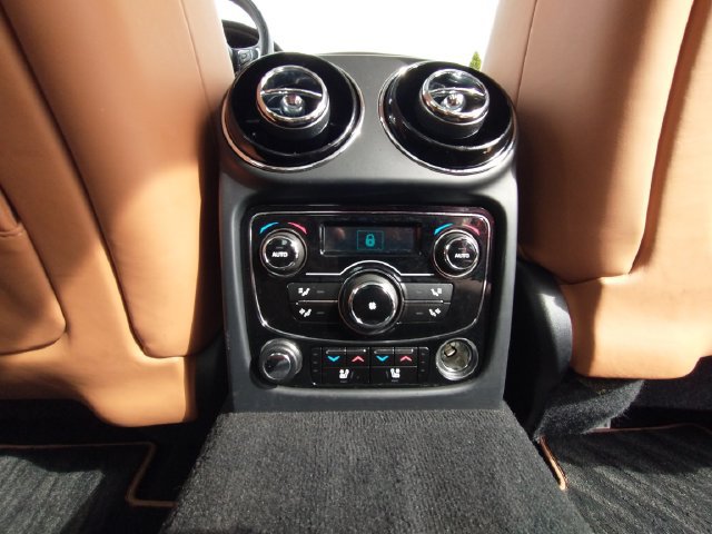 Used 2011 Jaguar XJ L RWD image 45