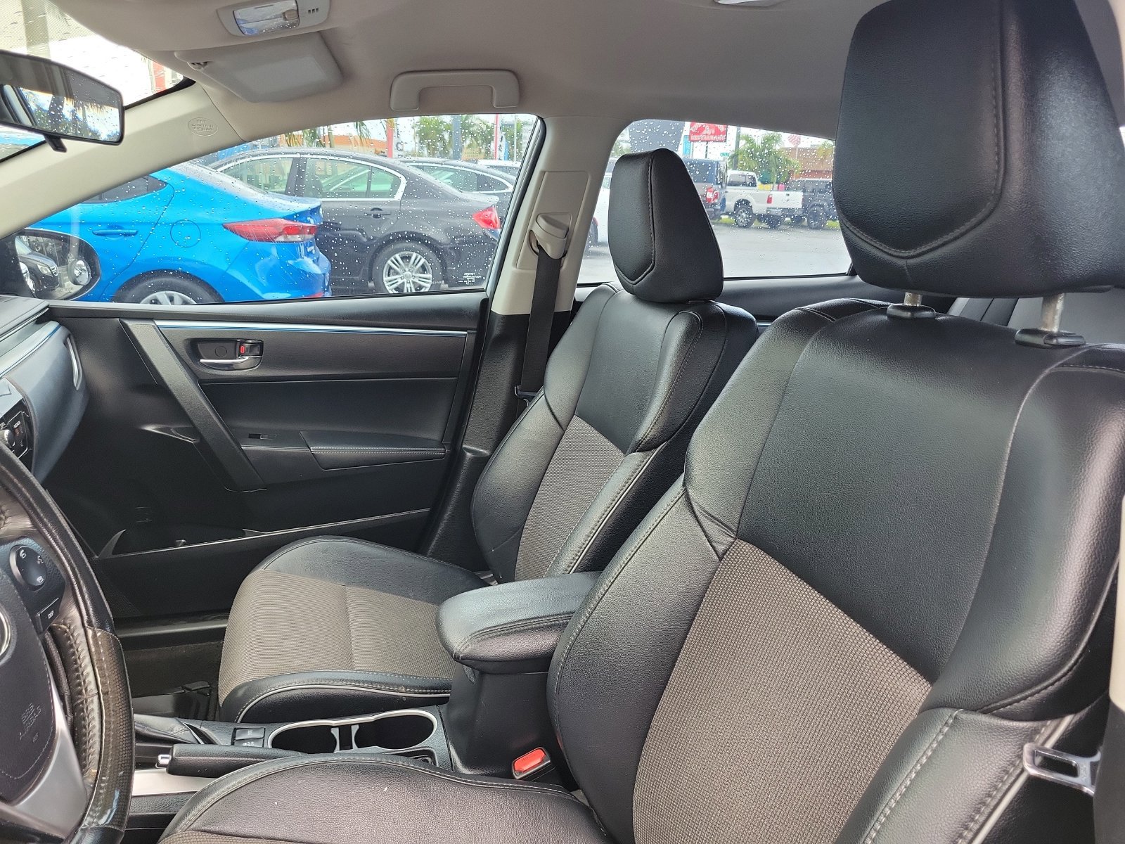 Used 2016 Toyota Corolla S FWD image 11