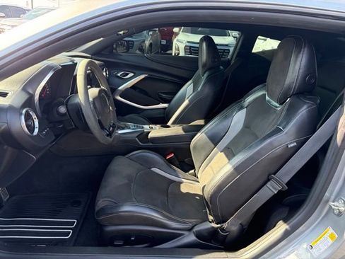 Used 2023 Chevrolet Camaro SS RWD image 13