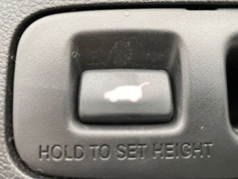 Used 2017 Honda CR-V EX-L image 32