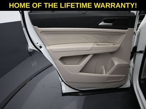 Used 2023 Volkswagen Atlas SE FWD image 36