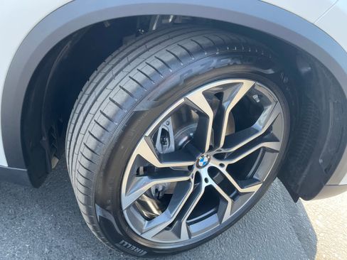 New 2026 BMW X5 xDrive50e w/ Climate Comfort Package image 20