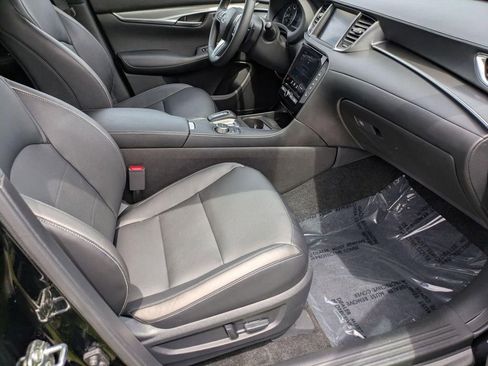 Used 2024 INFINITI QX50 Luxe AWD/4WD image 31