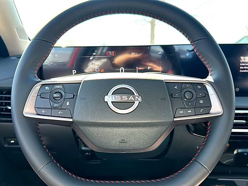 New 2026 Nissan Sentra SR w/ Floor Mat Package image 17