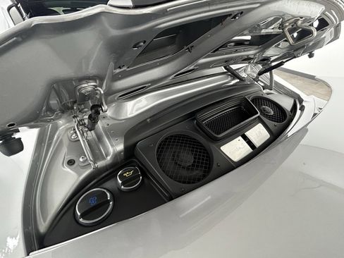 Used 2014 Porsche 911 Turbo S image 35