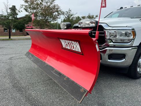 Used 2022 RAM 2500 Tradesman AWD/4WD image 19