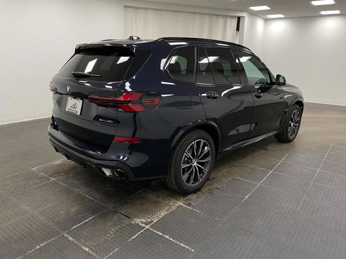 New 2026 BMW X5 xDrive40i image 3